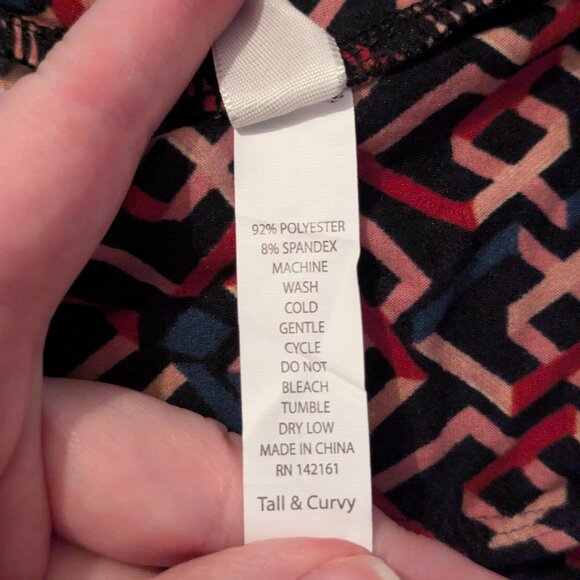 LuLaRoe TC Multicolored Geometric Print Leggings - Picture 4 of 4